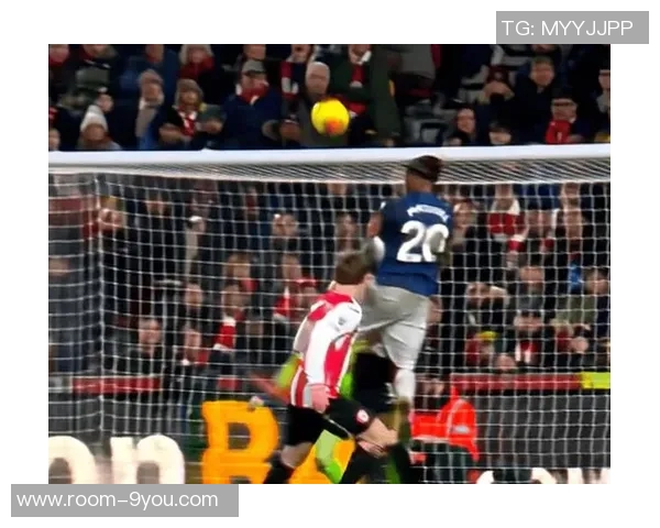 马杜埃凯罚失点球引发争议评论员呼吁下次别再让他主罚 马杜埃凯罚失点球引发争议评论员呼吁下次别再让他主罚